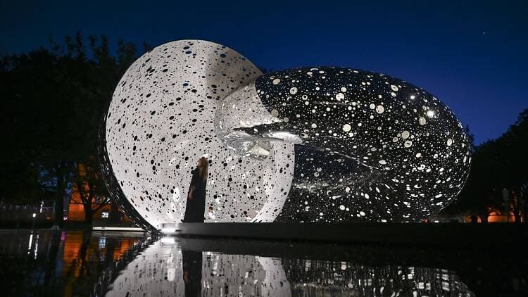When Cities Lose Cultural Life